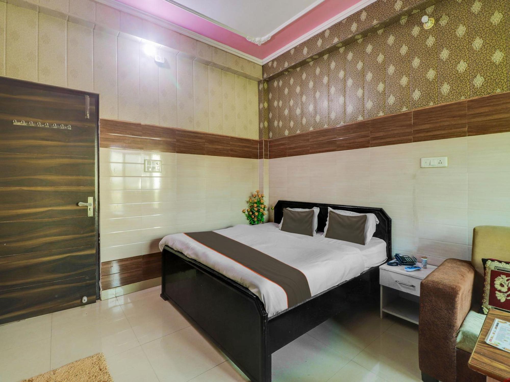 Collection O Paradise And Restaurant Kashipur Exterior foto