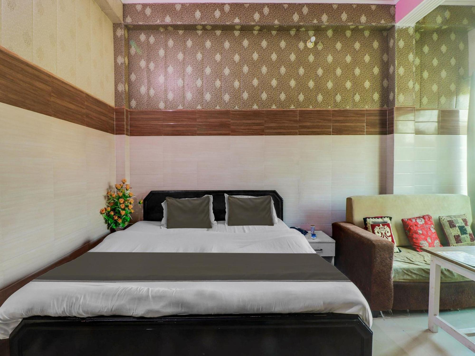 Collection O Paradise And Restaurant Kashipur Exterior foto